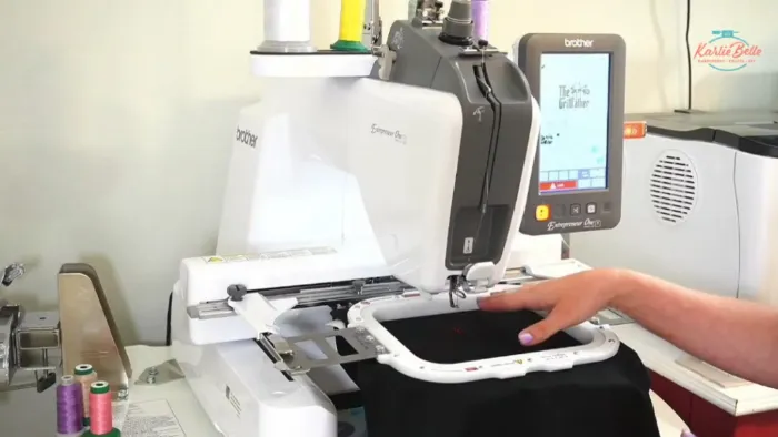 How to embroider an apron on machine