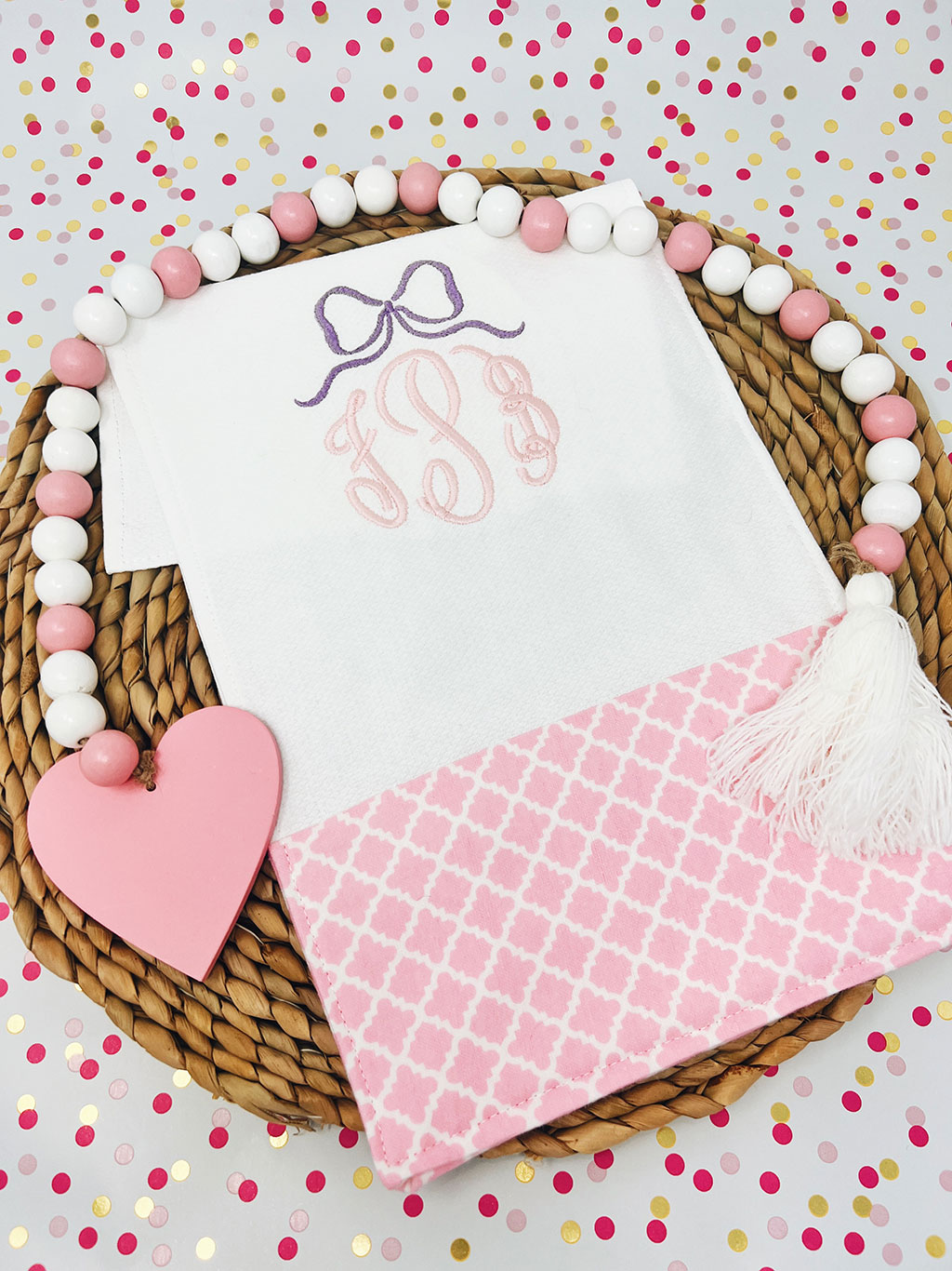 How to Make Monogrammed Burp Cloths: A Step-by-Step Guide to Embroidered Baby Gifts – 91